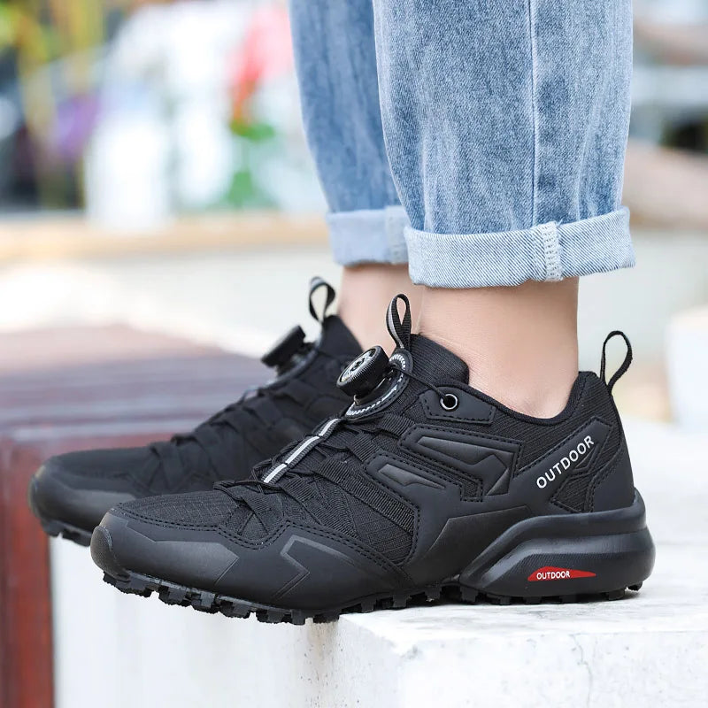 ALTRAE AeroTrail Hikers